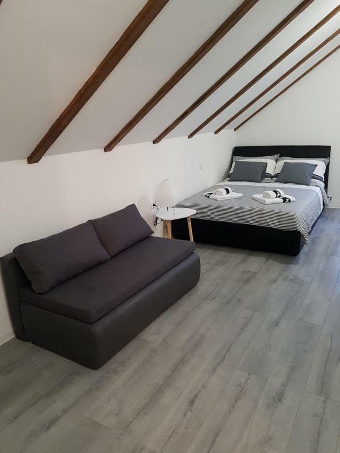 Studio Apartmani Patricia Smoljanac Esterno foto